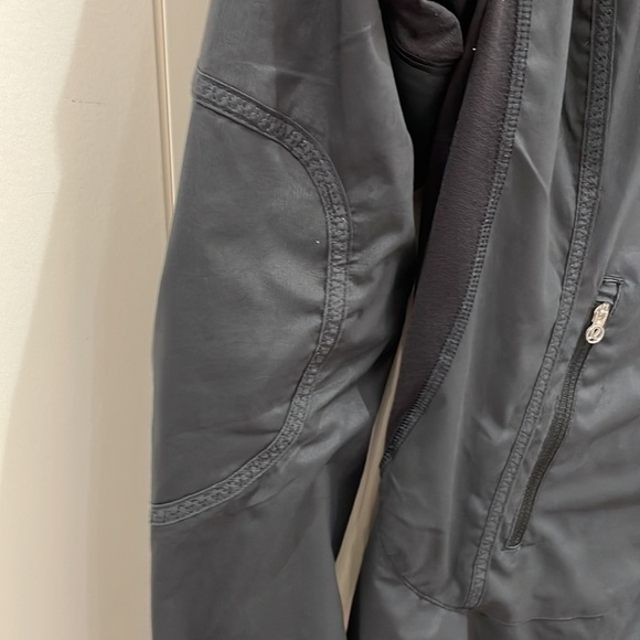 Lululemon Black Hooded Jacket—Beautiful Fabric & Fit—Hood Zippered Collar-EUC-6 - Picture 6 of 11